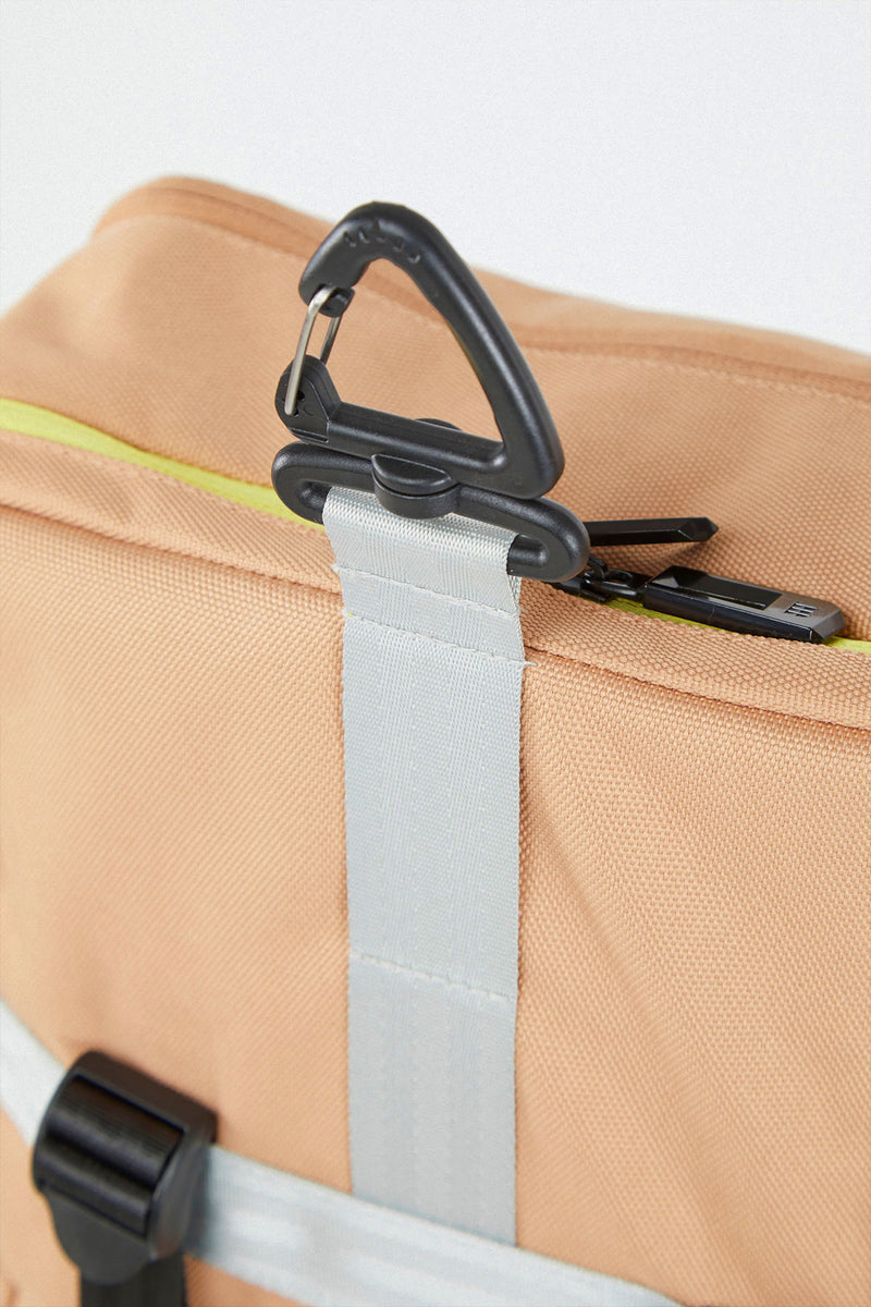 Alter/1 Medium Stickbag Beige